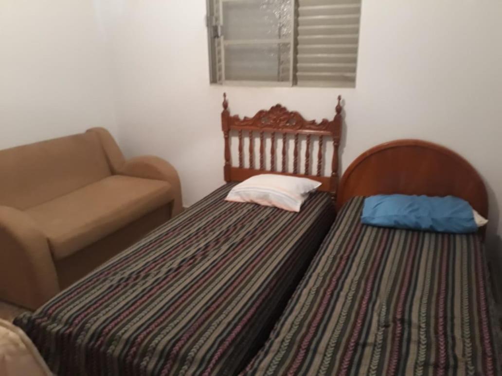 Villa Casa Em Olímpia Esterno foto