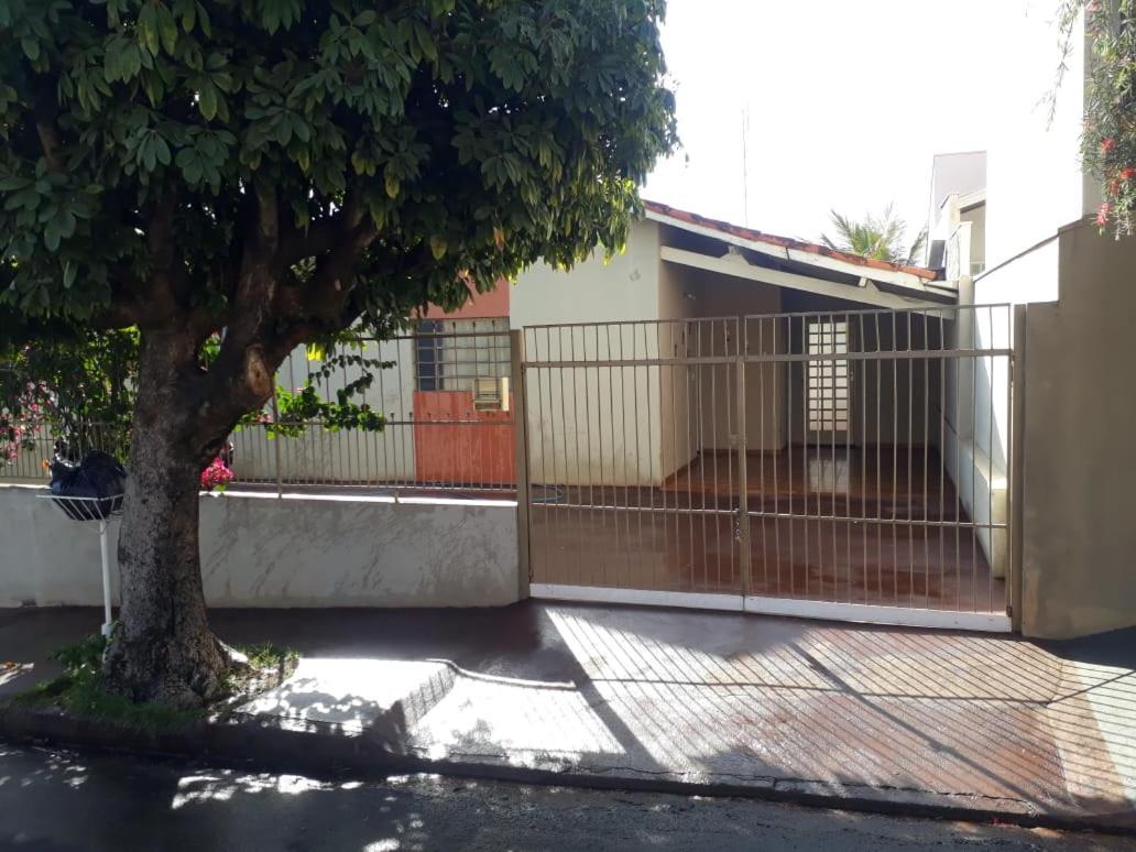Villa Casa Em Olímpia Esterno foto