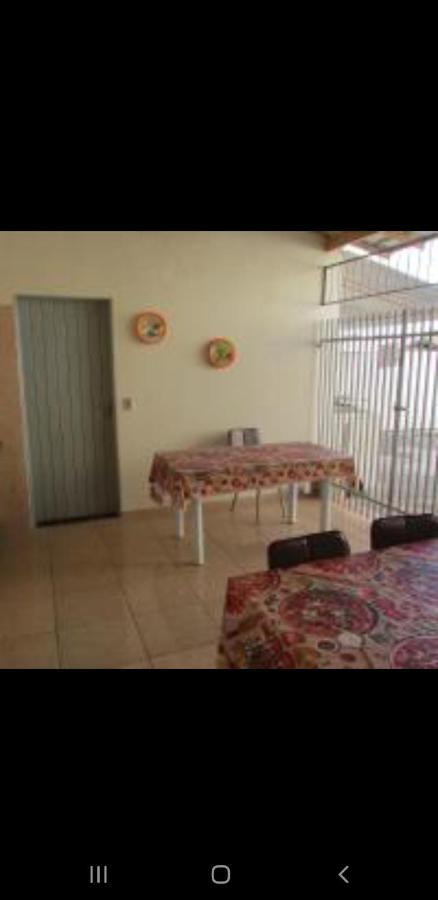 Villa Casa Em Olímpia Esterno foto